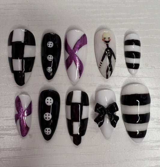 Puppet nails