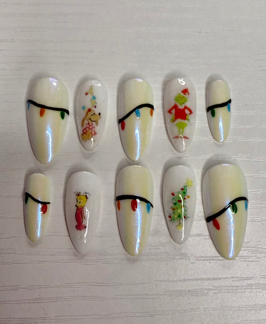 Grinch nails